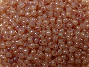 TR-11-YPS0025 HYBRID ColorTrends: Milky Hazelnut-0