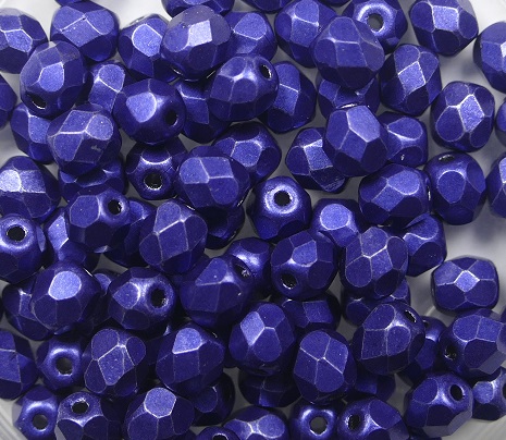 Firepolish 4 mm 05A06 Color Trends Saturated Metallic super violet