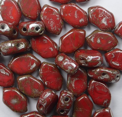 perles par puca paros opaque light coral ladybug