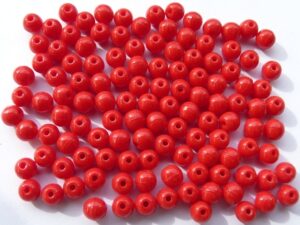 04-R-93220 Opal Red rond 4 mm. 100 stuks