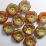 0050283 table cut flower red silk etched gold washed