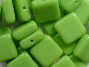 0100535 Opaque Light Green Square Bead. 25 Pc.