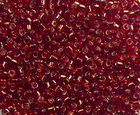 tt-01-0025D toho treasures 11-0 silver lined garnet kleurnummer 25D