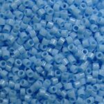 tt-01-0043 toho treasures 11-0 opaque blue turquoise kleurnummer 43