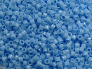 TT-01-0043 Opaque Blue Turquoise TOHO Treasures 11/0 - Afbeelding 1