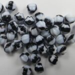 0010491 czech glass melon bead 6 mm mixed black and white