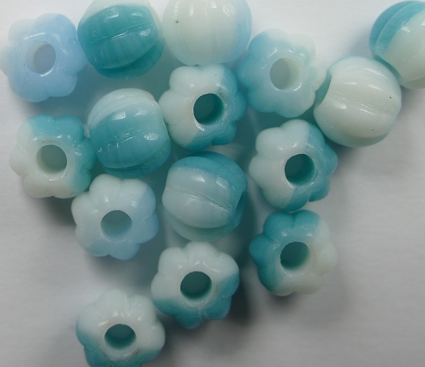 0100538 czech glass melon bead creme turquoise melee