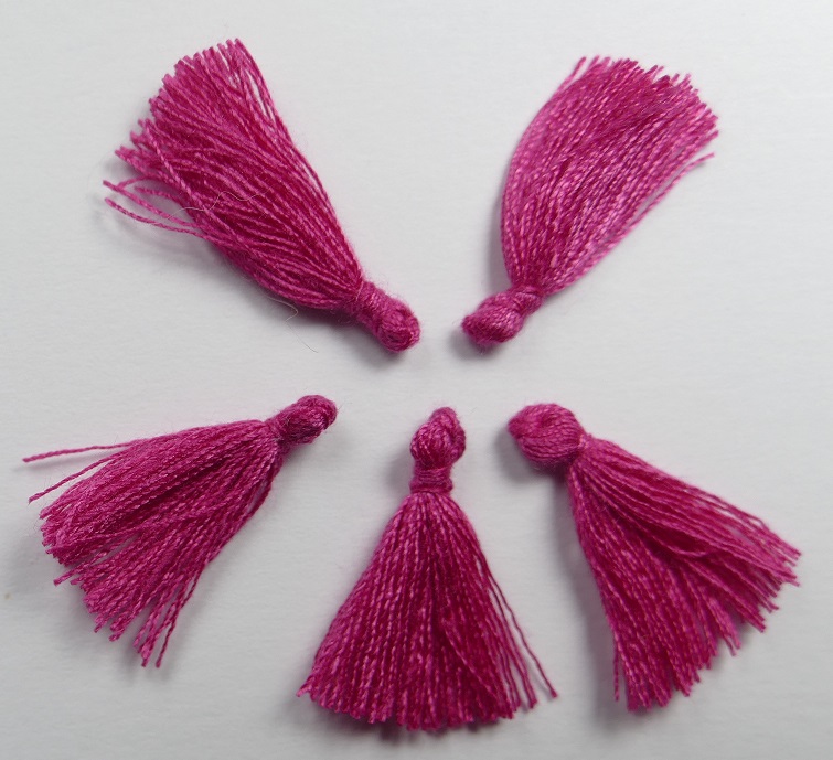 TS-FU tassel, kwastje 1,7 cm fuchsia