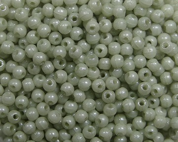 02-R-02010-14457 Round 2 mm Alabaster Light Green (Mint) Luster