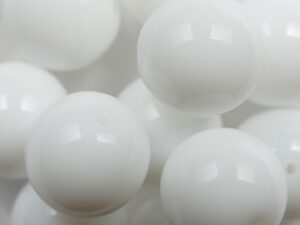 12-R-03000 Chalk White Round 12 mm. 8 Pc. - Afbeelding 1