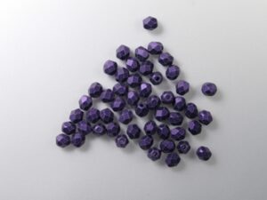 FP1-04-79021MJT Metallic Suede Purple Czech Glass Facet Firepolish 4mm 50 stuks