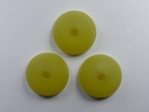 Pol-hr16-26 16 mm Polaris halfronde kraal, zacht olijf - Afbeelding 1