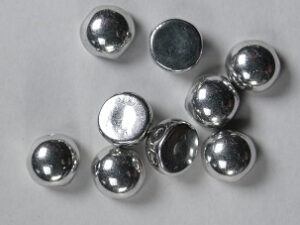 CAB-2-hole-00030-27000 Crystal Labrador Full 2-hole Cabochons, 6 mm - Afbeelding 1