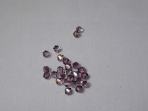 SW-04-CLS 4 mm Crystal Lilac Shadow Swarovski Element Bicones - Afbeelding 1