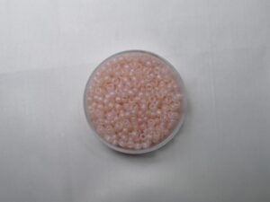 M-8-0155FR Matte Transparent Light Tea Rose AB 10 gram