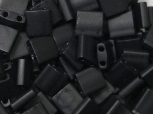 TL-0401F Matte Black Miyuki Tila Beads 5x5 mm