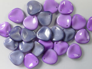 Rose Petals, 14x13 mm, Chalk White Funky Purple - Afbeelding 1