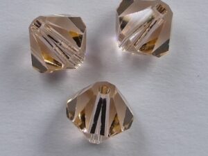 6 mm Light Peach Swarovski Element Bicones - Afbeelding 1