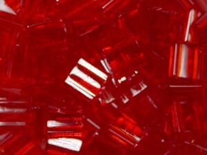 TL-0140 Red Miyuki Tila Beads 5x5 mm