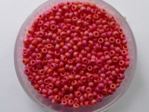 M-11-0407FR Matte Opaque Red AB 10 gram - Afbeelding 1