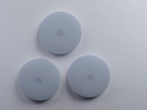 Pol-hr16-16 16 mm Polaris halfronde kraal, zacht blauw