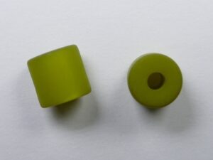 Pol-c08-28 8 mm Polaris cilinder kraal, olijf - Afbeelding 1