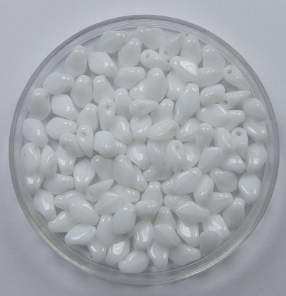 GB-03000 Chalk White Gekko beads GB-03000 Chalk White Gekko beads