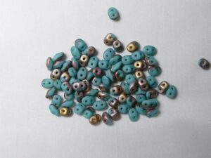 SD-63130MC Matte Turquoise Apollo Gold Matubo SuperDuo 10 gram - Afbeelding 1
