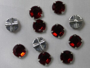 Rosemontees, 6,5 mm, Light Siam Ruby, 6 stuks