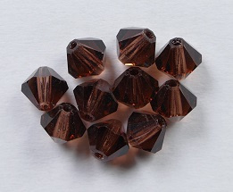 PrBic-06-LTBUR Light Burgundy Preciosa Bicones 6 mm 10 stuks