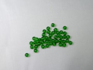 04-R-50140 Round Beads , 4 mm, Czech Glass Green Emerald - Afbeelding 1