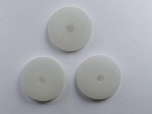 Pol-hr16-33 16 mm Polaris halfronde kraal, wit