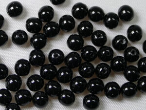 PrP-04-MBK Magic Black Preciosa Parels 4 mm - Afbeelding 1
