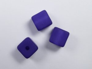 Pol-kub08-15 8 mm Polaris kubus kraal, purple