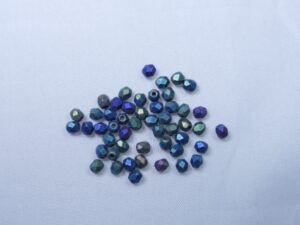 FP1-03-21155JT Matte Iris Green Czech Glass Facet Firepolish 3mm 50 stuks - Afbeelding 1
