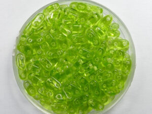 CZM-B-50230 2 hole Bar Beads 6x3 mm Czech Mates Olivine - Afbeelding 1