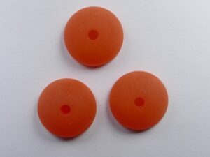 Pol-hr16-03 16 mm Polaris halfronde kraal, oranje - Afbeelding 1