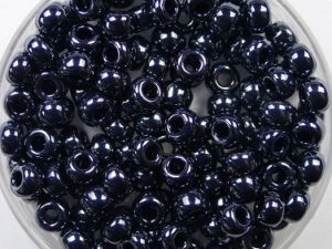 M-6-0451 Metallic Gunmetal Miyuki 10 gram