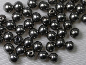 PrP-04-GRYDK Dark Grey Preciosa Parels 4 mm - Afbeelding 1