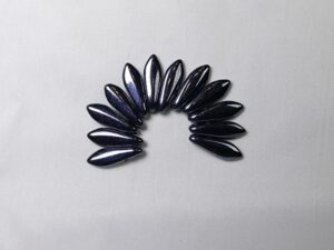 CMD-23980L 2 hole Daggers, 5x16 mm, Czech Mates, Hematite