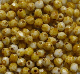FP1-03-02010-86800 White Alabaster Travertin Czech Glass Facet Firepolish 3 mm color 02010T
