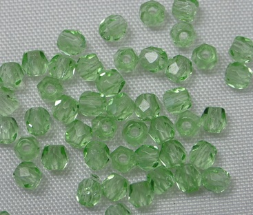FP1-03-50520 Peridot Czech Glass Facet Firepolish 3mm FP1-03-50520 Peridot Czech Glass Facet Firepolish 3mm