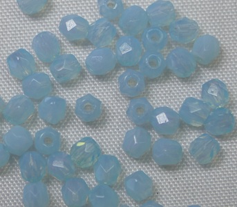 FP1-03-61000 Milky Aquamarine Czech Glass Facet Firepolish 3mm FP1-03-61000 Milky Aquamarine Czech Glass Facet Firepolish 3mm