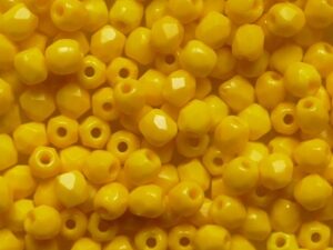 FP1-03-93100 Opaque Sunflower Yellow Czech Glass Facet Firepolish 3 mm 50 stuks