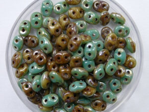 SD-63132-43400 Green Turquoise/Ivory Picasso Matubo SuperDuo Duets 10 gram