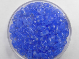 CZM-B-31010 2 hole Bar Beads 6x3 mm Czech Mates Opal Sapphire - Afbeelding 1