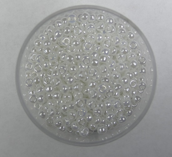 M-8-0528 Ceylon White Pearl Miyuki Rocailles 8/0 M-8-0528 Ceylon White Pearl Miyuki Rocailles 8/0