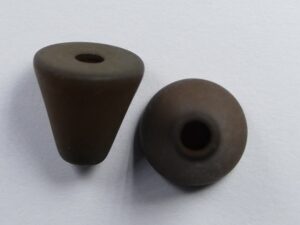 Pol-keg10-32 10 mm Polaris kegel kraal, donkerbruin