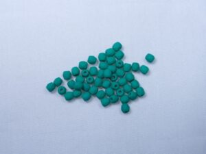 FP1-03-25128AL Neon Dark Emerald Czech Glass Facet Firepolish 3mm 50 stuks - Afbeelding 1