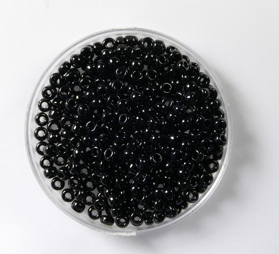 M-8-0401 Opaque Black Miyuki Rocailles 8/0 M-8-0401 Opaque Black Miyuki Rocailles 8/0